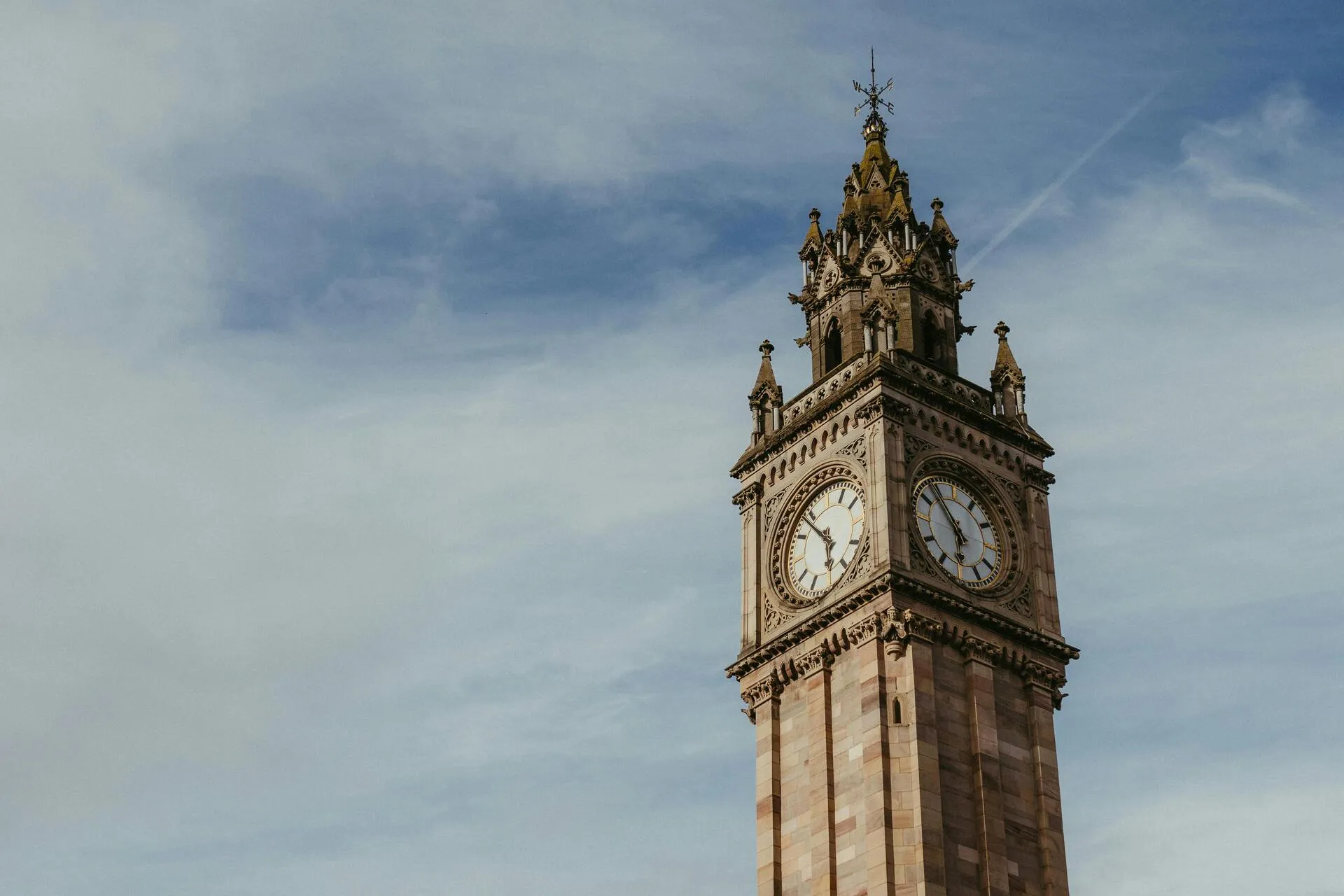 pexels-jonathanborba-33749594